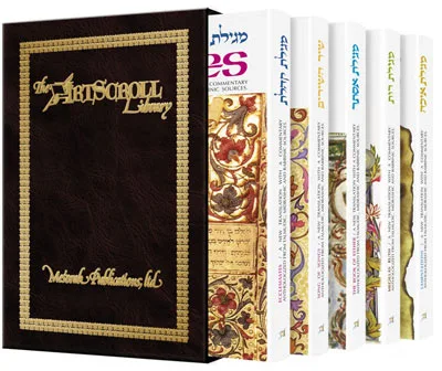 Five Megillos Slipcased Set [Full size]