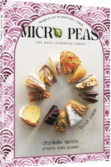 Micro Peas - The Mini Cookbook Series: Bundt Cakes.jpg