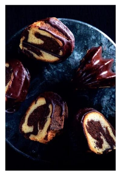 Micro Peas - The Mini Cookbook Series: Bundt Cakes.jpg